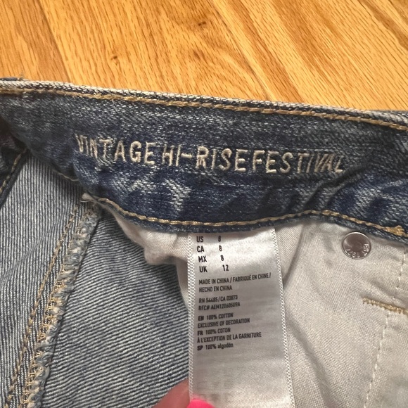 Destroy Wash American Eagle Denim Hi-Rise Shorts - Picture 2 of 4